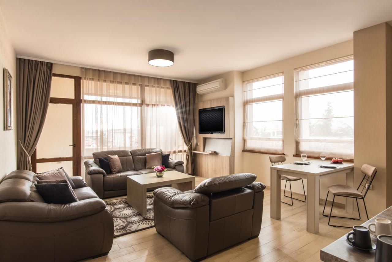 Boutique Apartments - Sevtopolis Kazanłyk Zewnętrze zdjęcie
