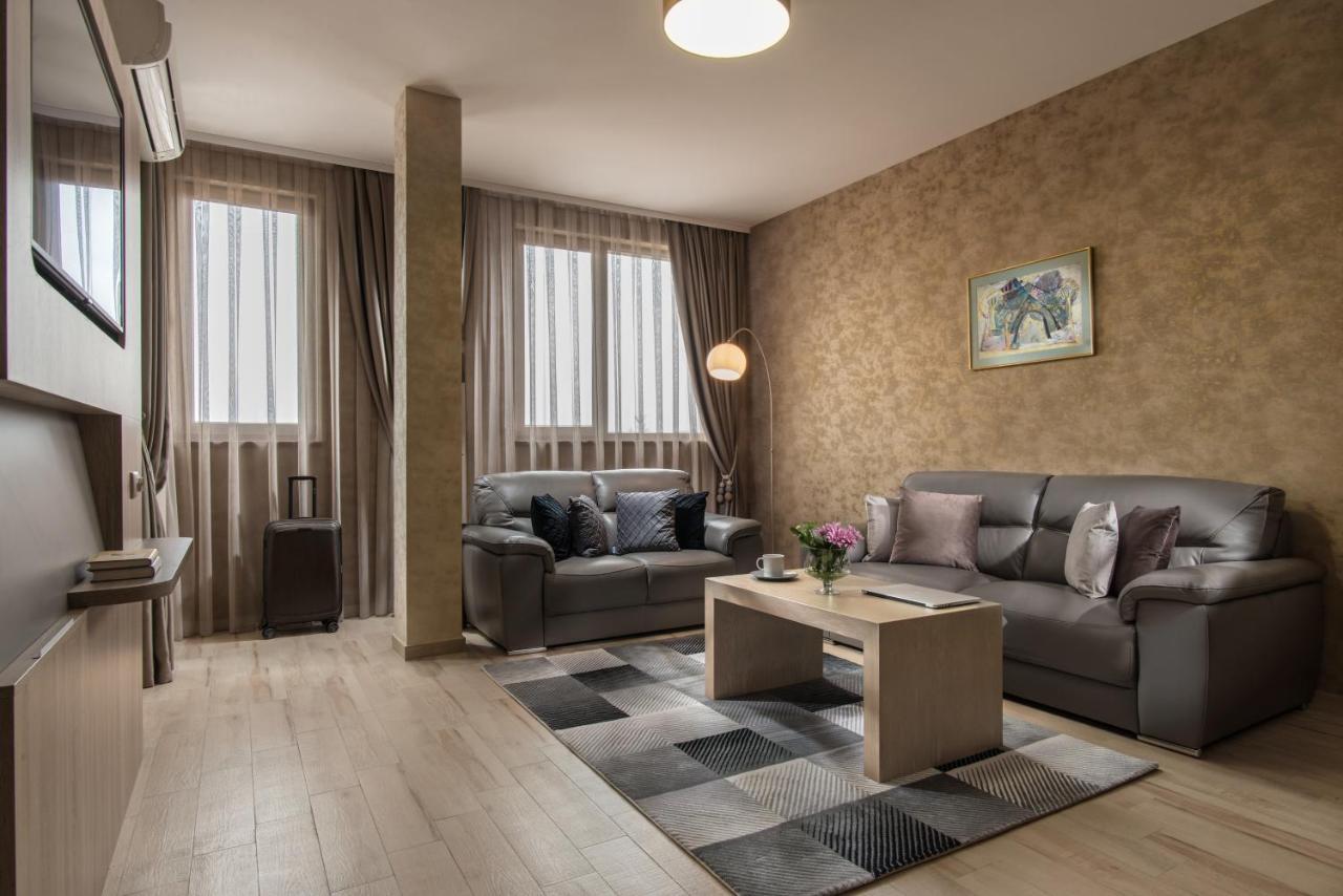 Boutique Apartments - Sevtopolis Kazanłyk Zewnętrze zdjęcie